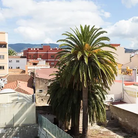 Maya لا لاغونا